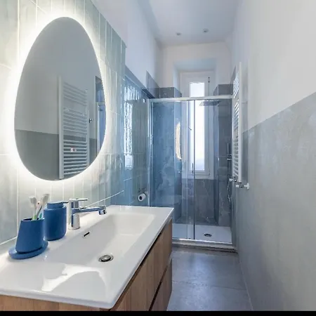 Apartman Colosseum Apartment, 3 Bedrooms And A Large Living With A Sofa Bed, The Accommodate 8 People *
